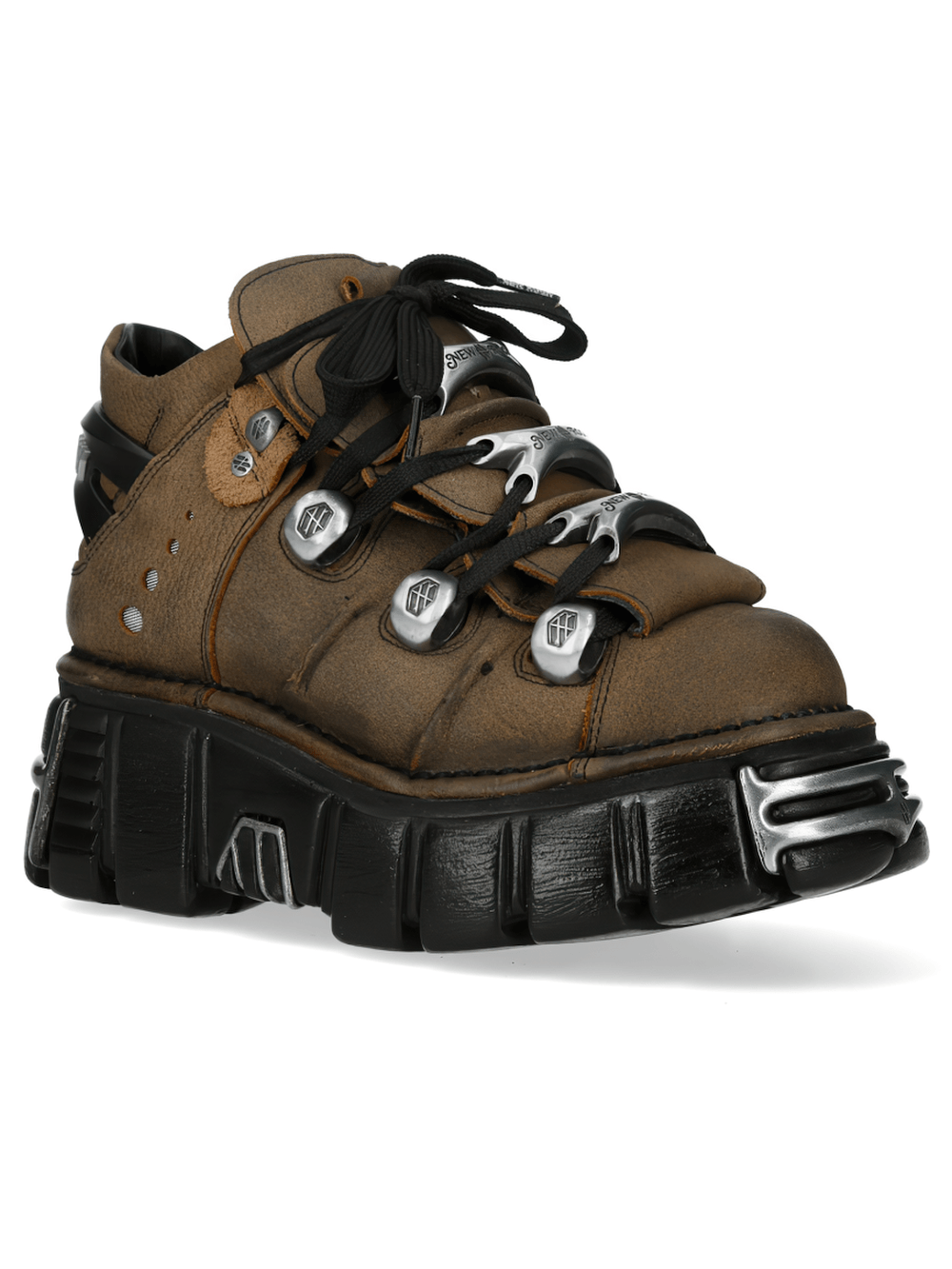 NEW ROCK Men's Platform Ankle Boots with Metal Hardware Plates in tan with chunky sole and silver lace plates.