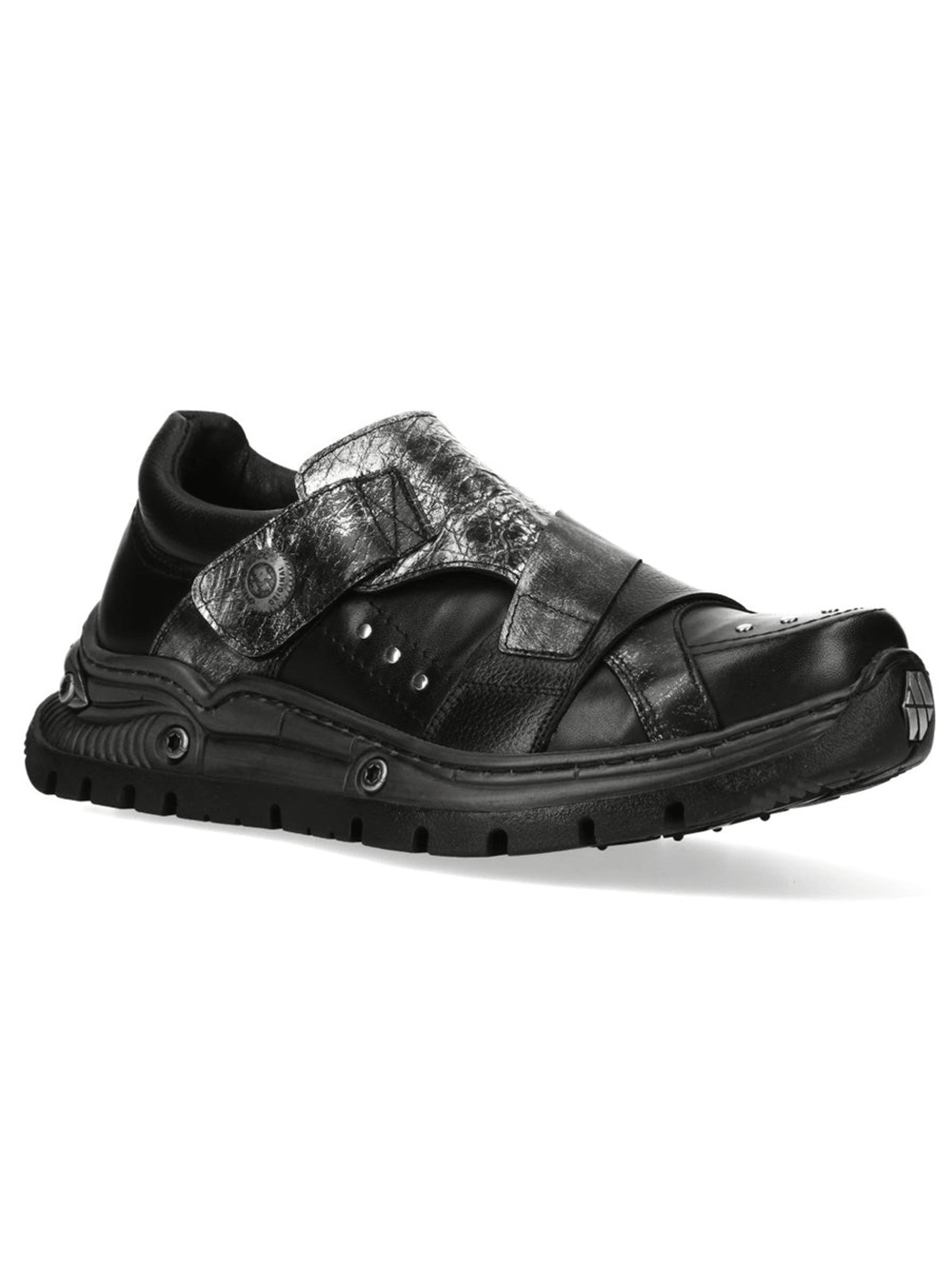 NEW ROCK Men's Rock Shoes with Metallic Panels featuring black leather and silver panels, ideal for industrial and alternative styles.