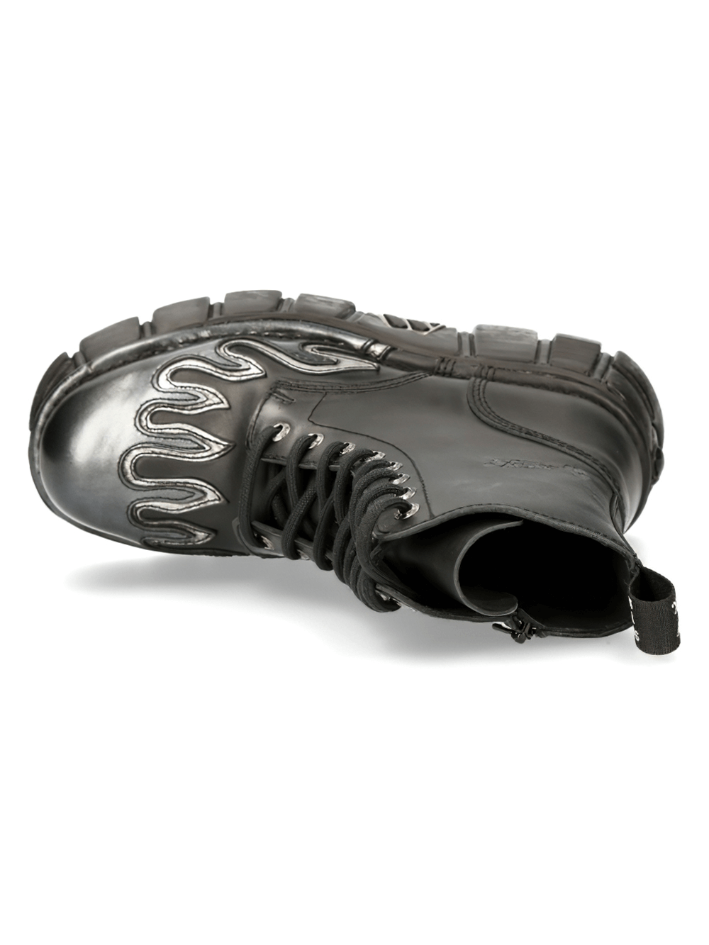 NEW ROCK Men's military-style ankle boots with metal accents and flame design, showcasing bold fashion and durability.