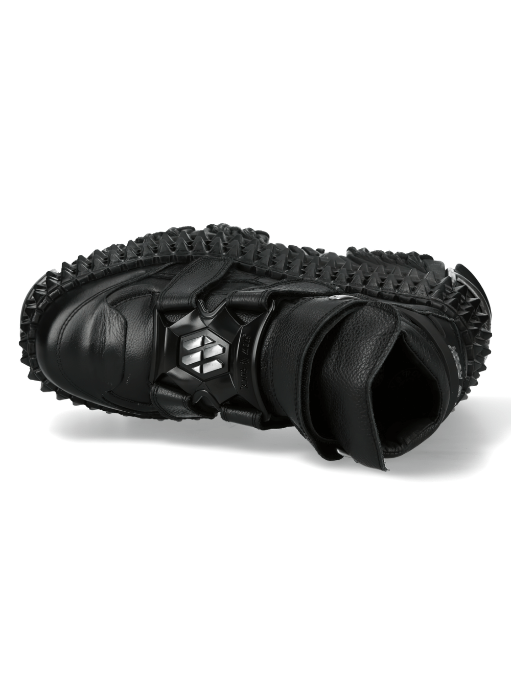 NEW ROCK Platform Ankle Boots with Velcro, featuring a textured sole and edgy metal details for an urban rock style.