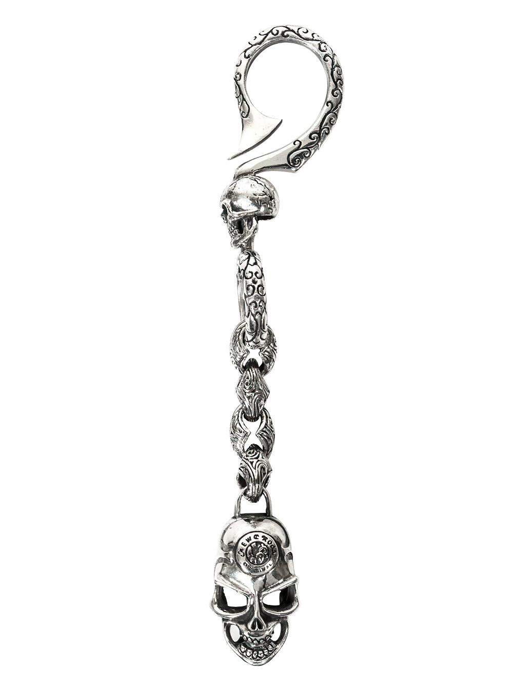 Gothic heavy metal skull keychain with chain and engraved hook clasp for punk rock enthusiasts.