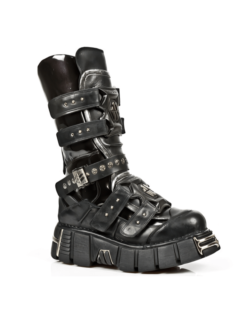 NEW ROCK Men's Steel Buckle Boots: Gothic punk design, featuring striking buckles and a robust sole for an edgy look.