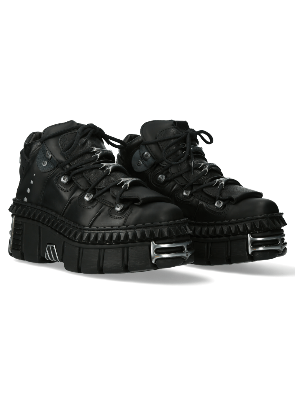 NEW ROCK studded black platform shoes with edgy design and metallic detailing, perfect for gothic punk fashion.