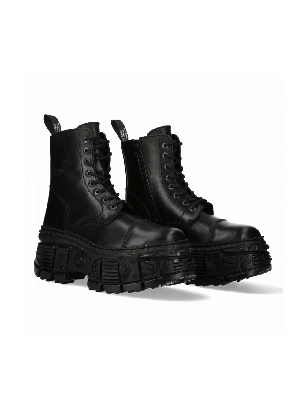 NEW ROCK black Gothic ankle boots with platform, lace-up design, and military style, perfect for urban toughness.