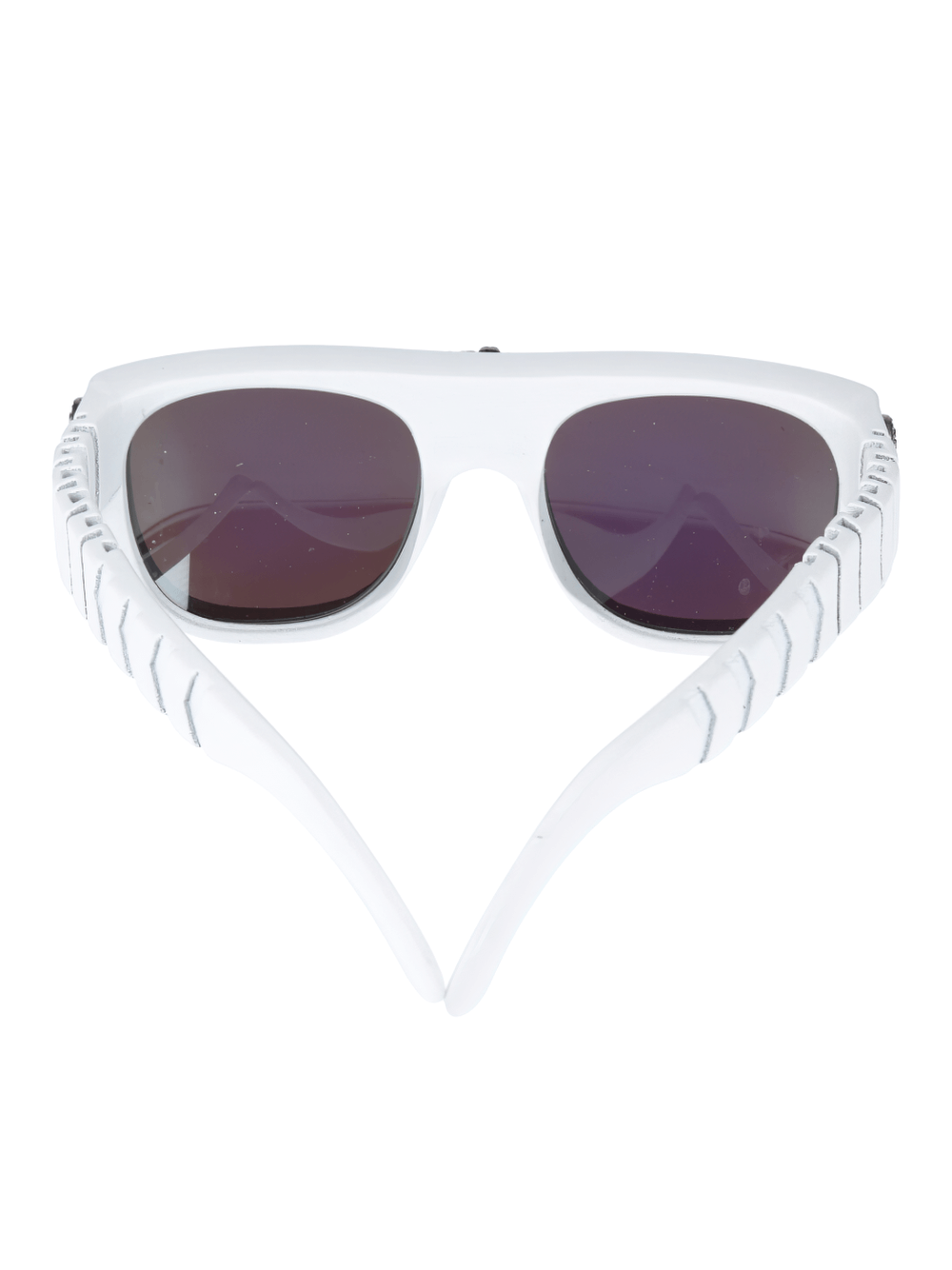 White punk sunglasses with studded accents and mirror lenses, perfect for edgy fashion and UV protection.