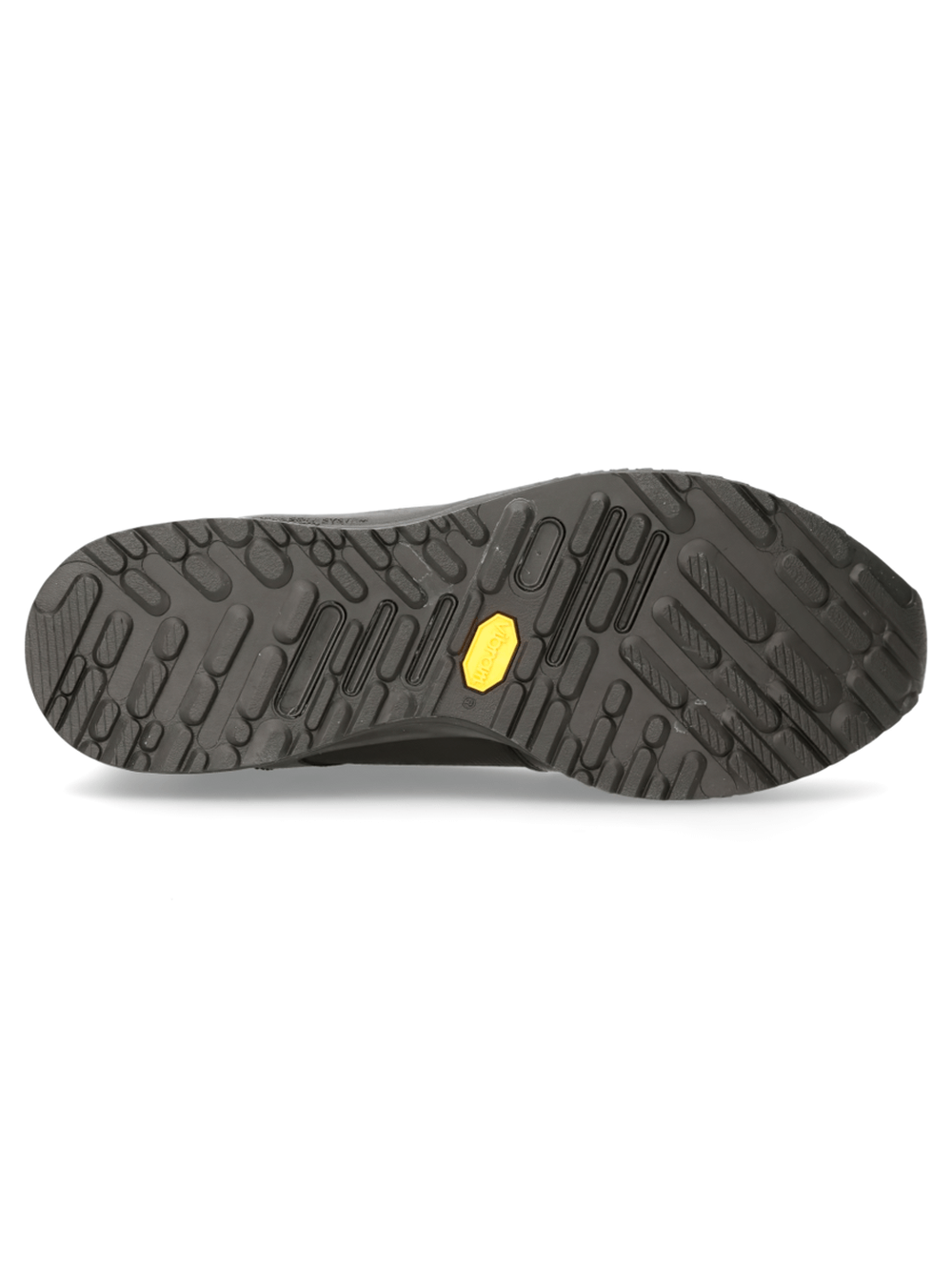 Sole of NEW ROCK Men's Urban Lace-Up Genuine Leather Sports Shoes, showcasing grip and durability for urban adventures.