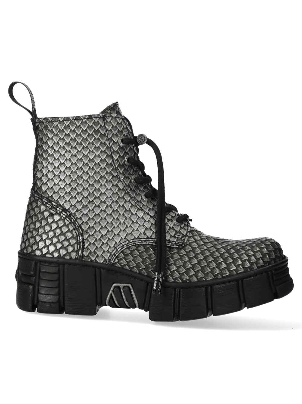 NEW ROCK Black Lace-Up Boots with textured scale design, perfect for urban rock style and adventure.