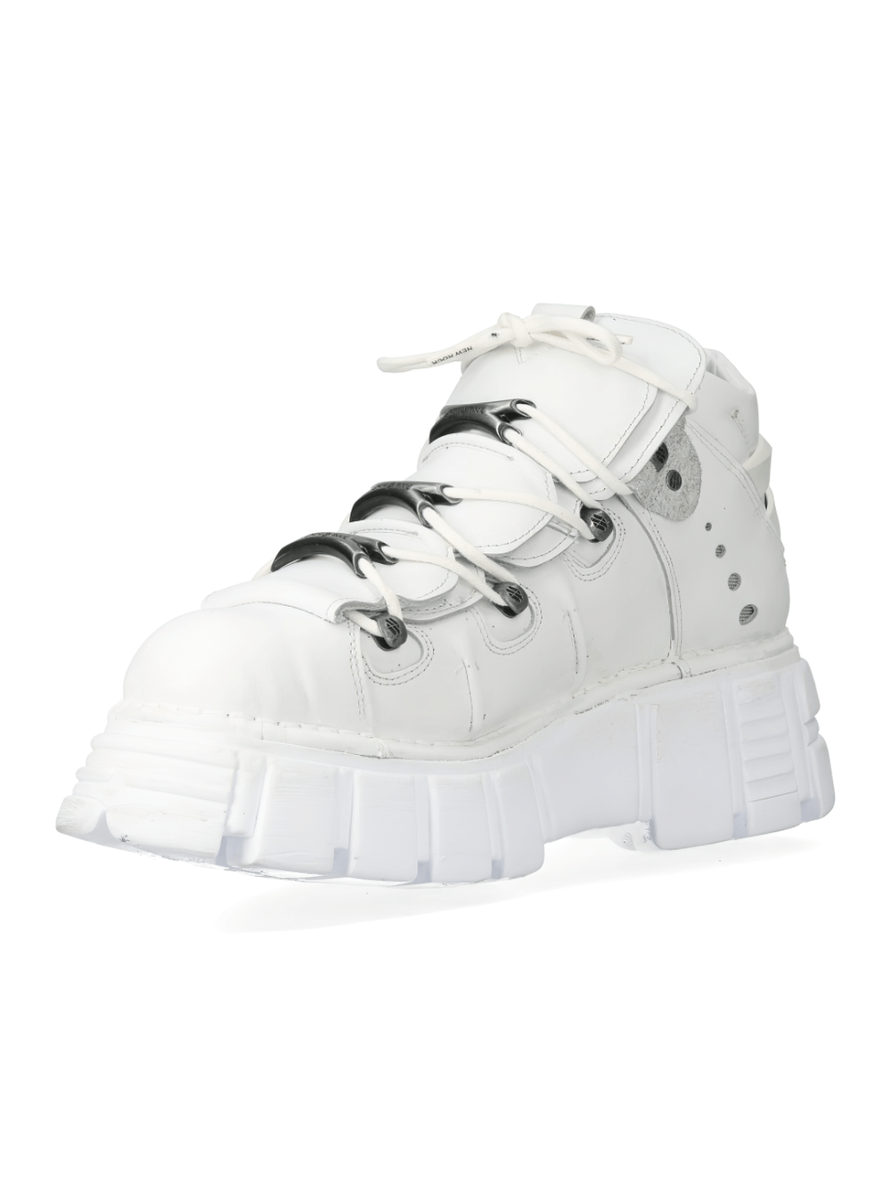 NEW ROCK White Gothic Punk Platform Ankle Boots with laces, perfect for edgy urban styles and bold fashion statements.