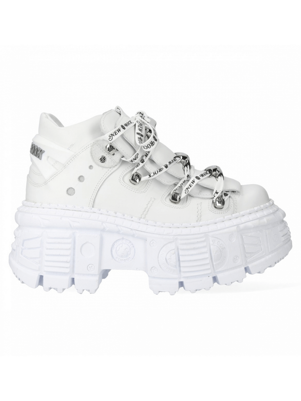 NEW ROCK White Chunky Lace-Up Ankle Boots with metal loops and thick platform sole, perfect for edgy Punk Rock style.