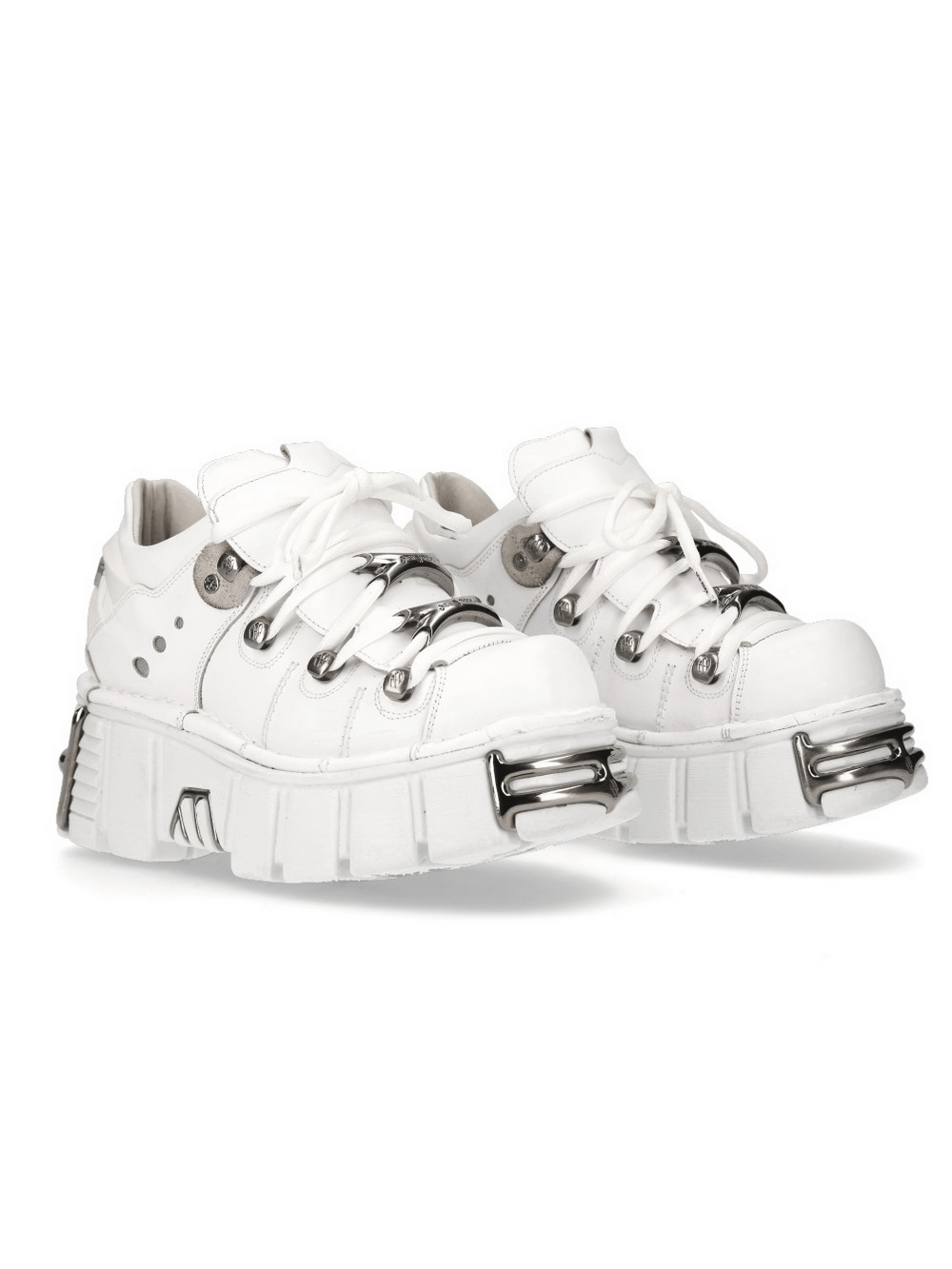 NEW ROCK men's white punk platform boots with metal accents, featuring a bold design and 6cm platform.