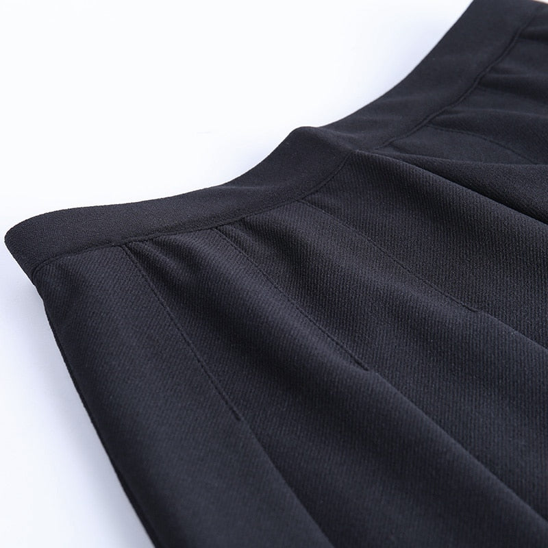 Pleated gothic mini skirt fabric detail, perfect for stylish alternative outfits and Halloween celebrations.