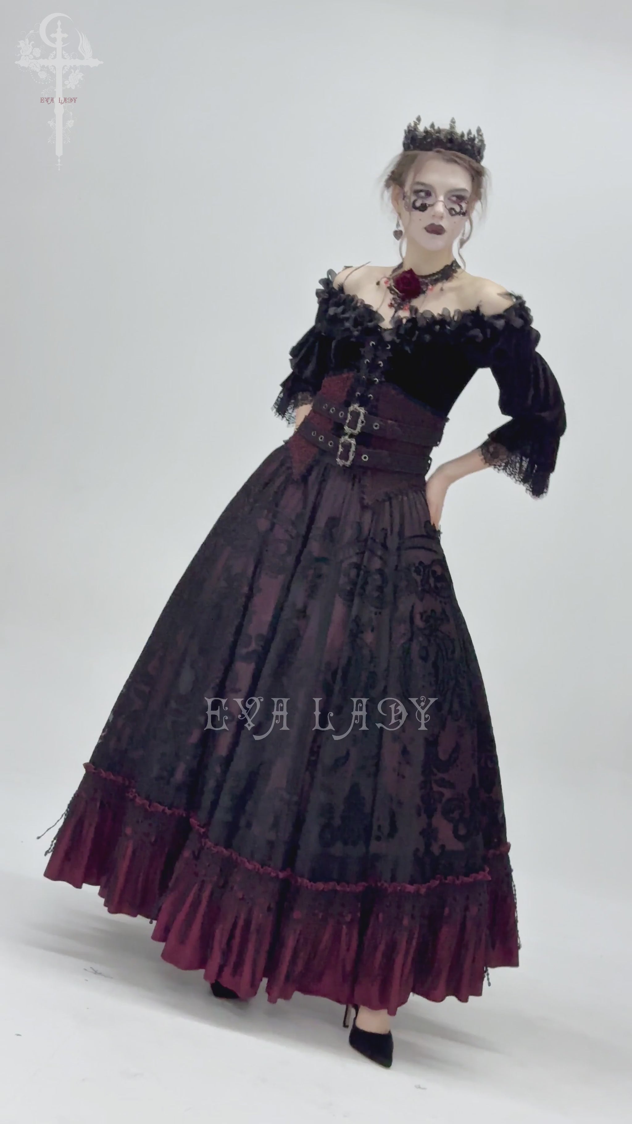 Gothic black and burgundy maxi skirt with lace hem, featuring a high waist and buckle details, perfect for Victorian-style fashion.