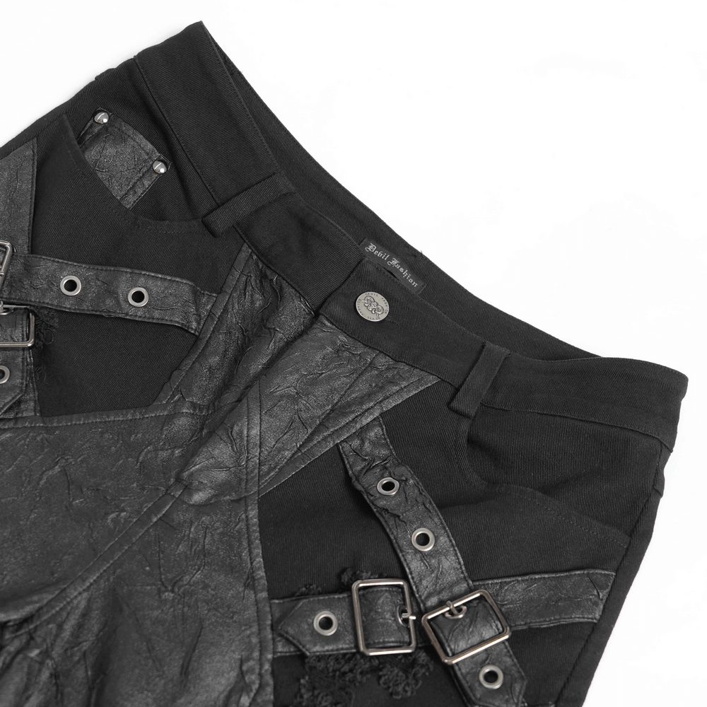Pantalones Punk Desgastados con Correas y Apliques de Cuero