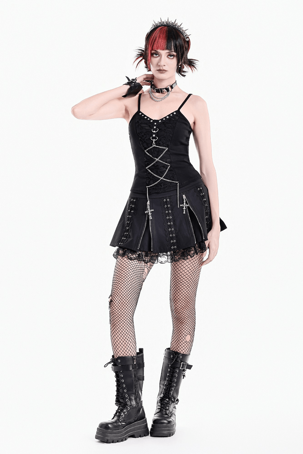 Caraco punk en résille avec laçage corset et détails métalliques
