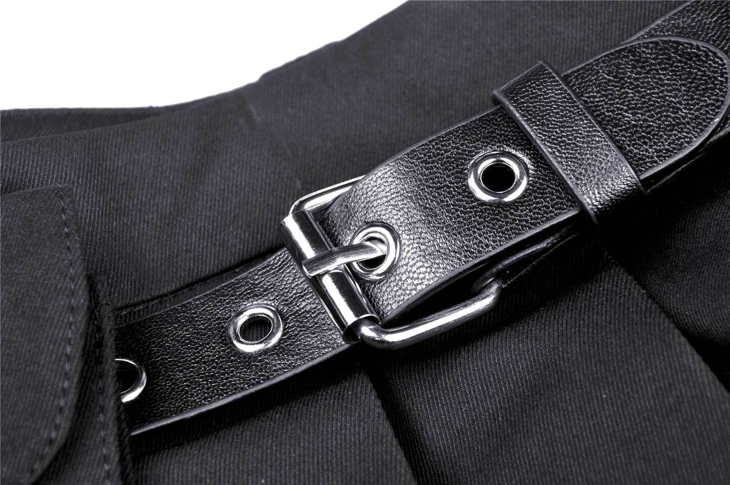 Close-up of a stylish black belt with metal buckle detail, perfect for edgy punk outfits.