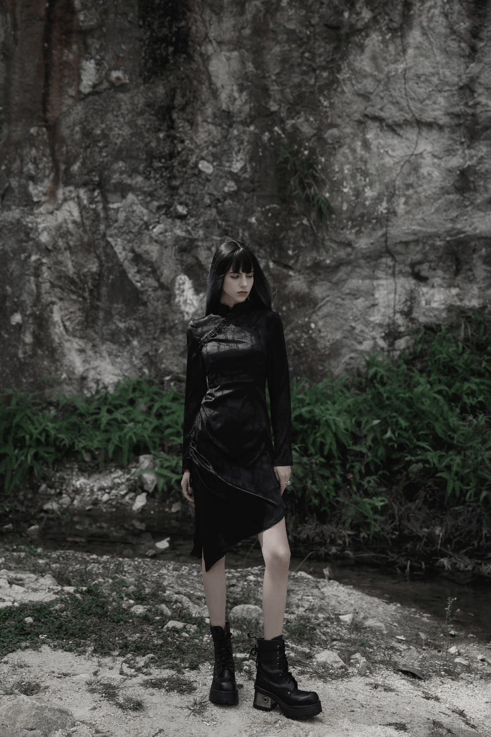 Punk Rave Gothic Cheongsam Dress with Pointed Hem Long Sleeves