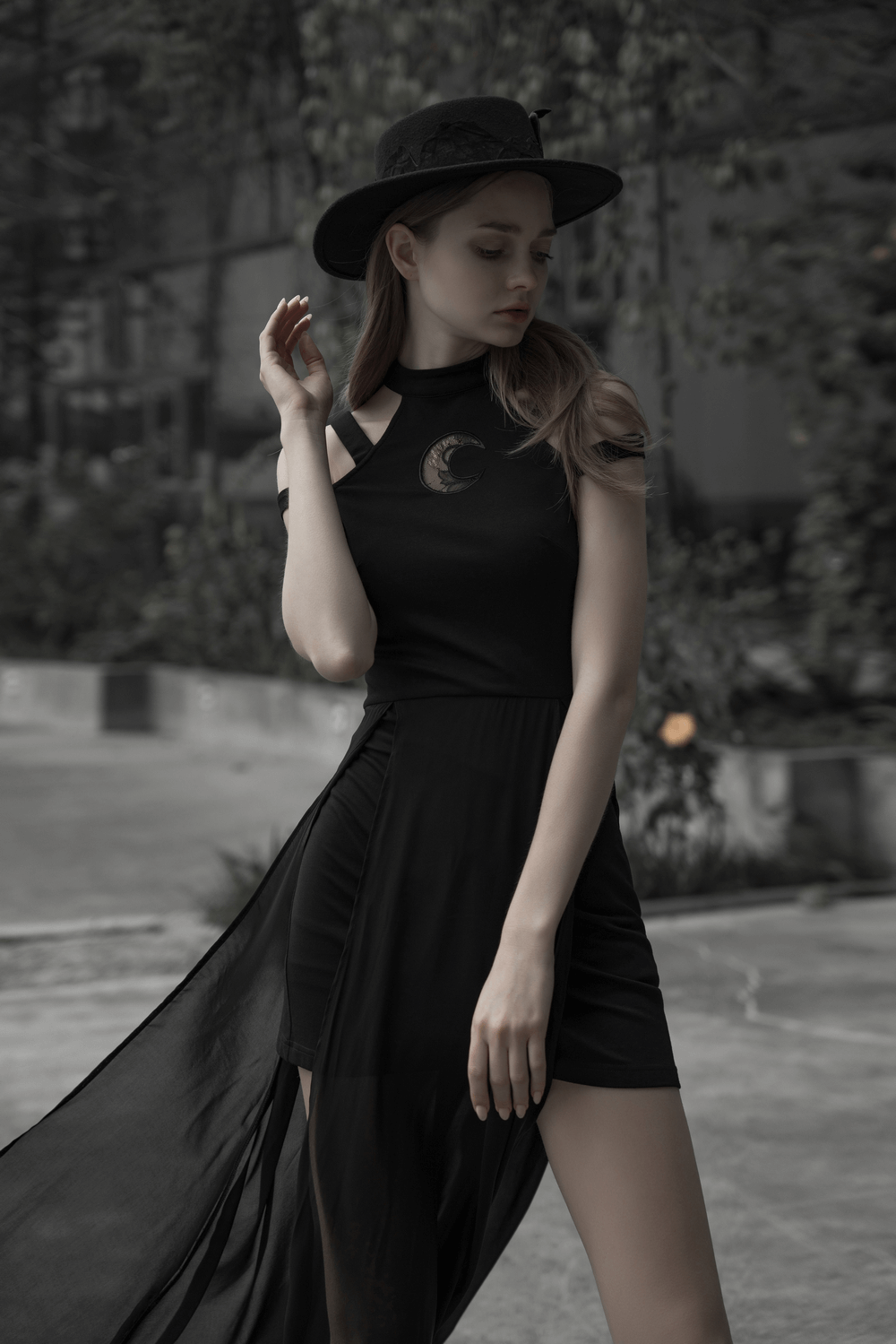 Punk Rave Gothic Crescent Moon Embroidered Lace Dress