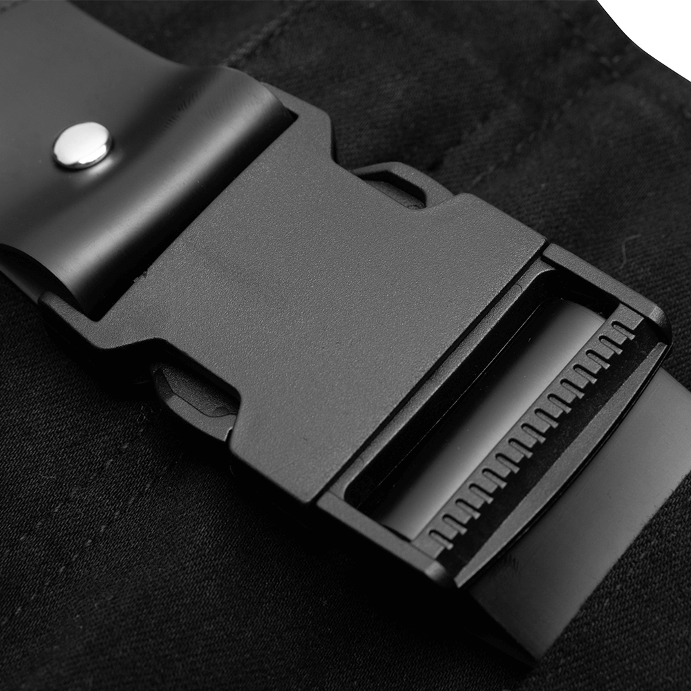 Close-up of a black detachable belt buckle for Punk Rave Gothic jeans, showcasing its edgy design and durable material.