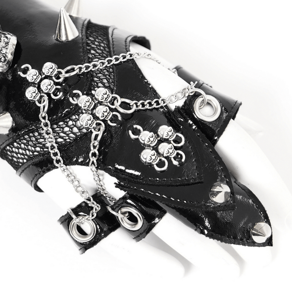 Punk skull studded half-finger gloves with chains, showcasing edgy faux leather and spiked accents for gothic fashion.