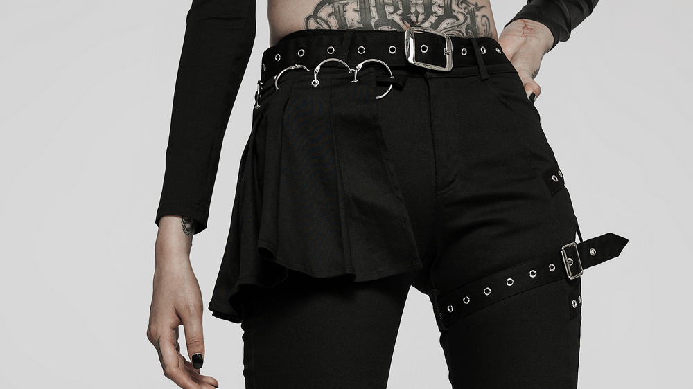 Removable belt and crimped detail on black punk flared pants, showcasing an edgy and chic low waist design.