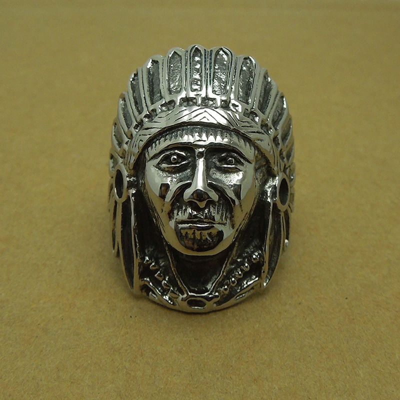 Rock-style vintage stainless steel ring featuring detailed Indian chief design, perfect for cosplay and unique outfits.