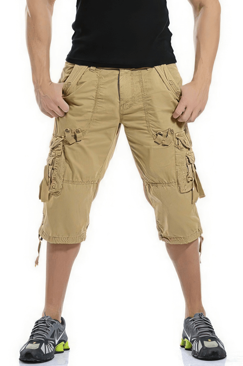 Men's loose fit camel cargo shorts with pockets, perfect for a rock style and summer outings.
