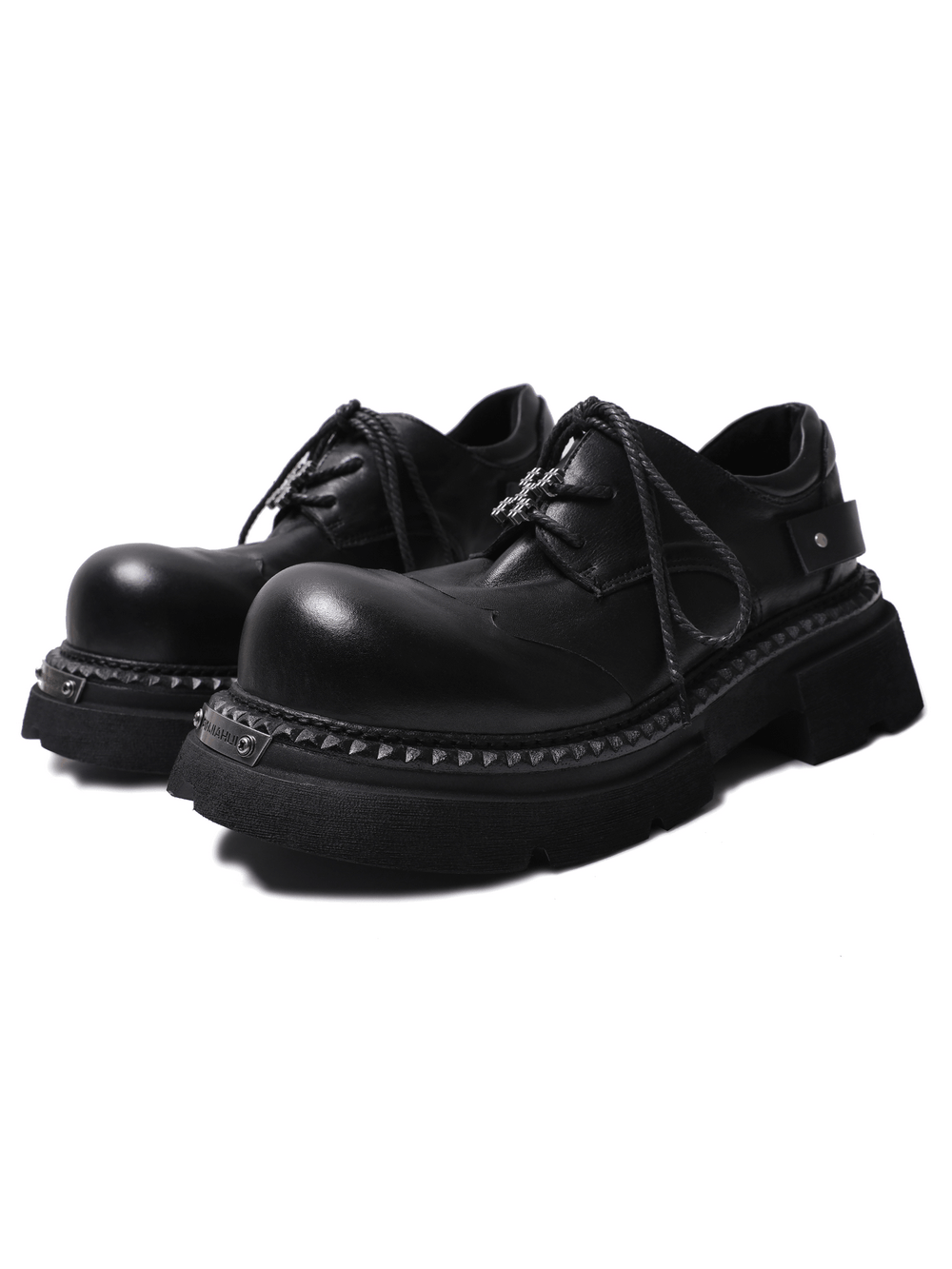 Round Toe Derby Shoes with Thick Lug Soles and Rope Laces, chunky black lace-up platforms with metal toe cap details