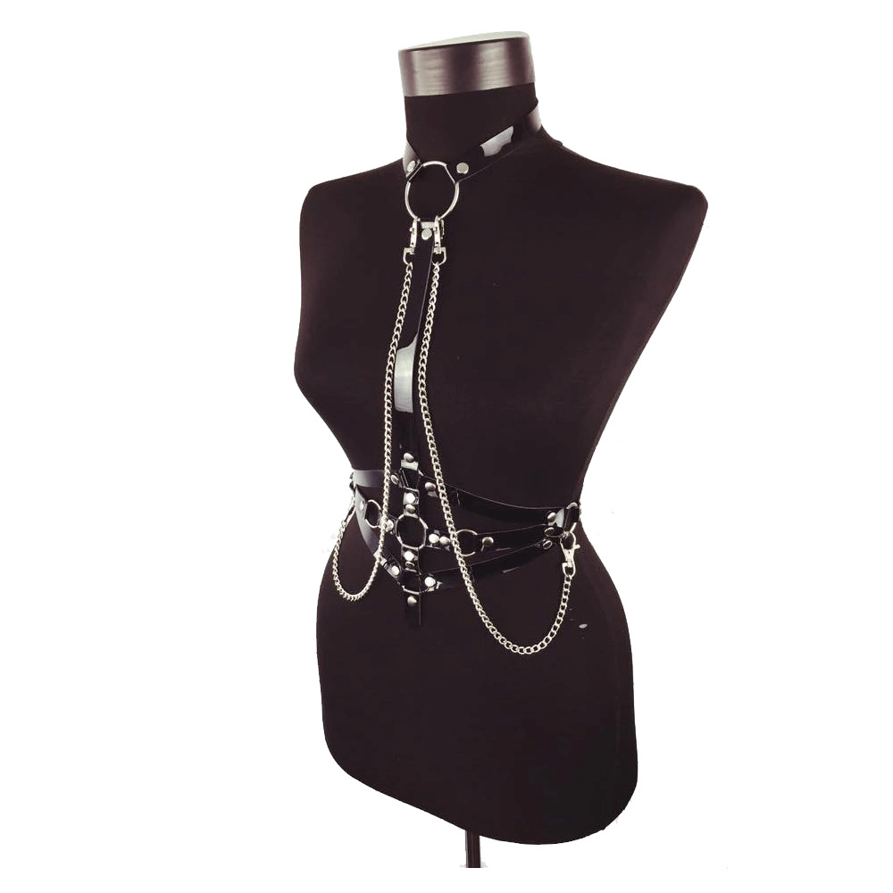 Gothic style sexy body harness for women featuring adjustable chains and a belt, perfect for cosplay or fashion statements.