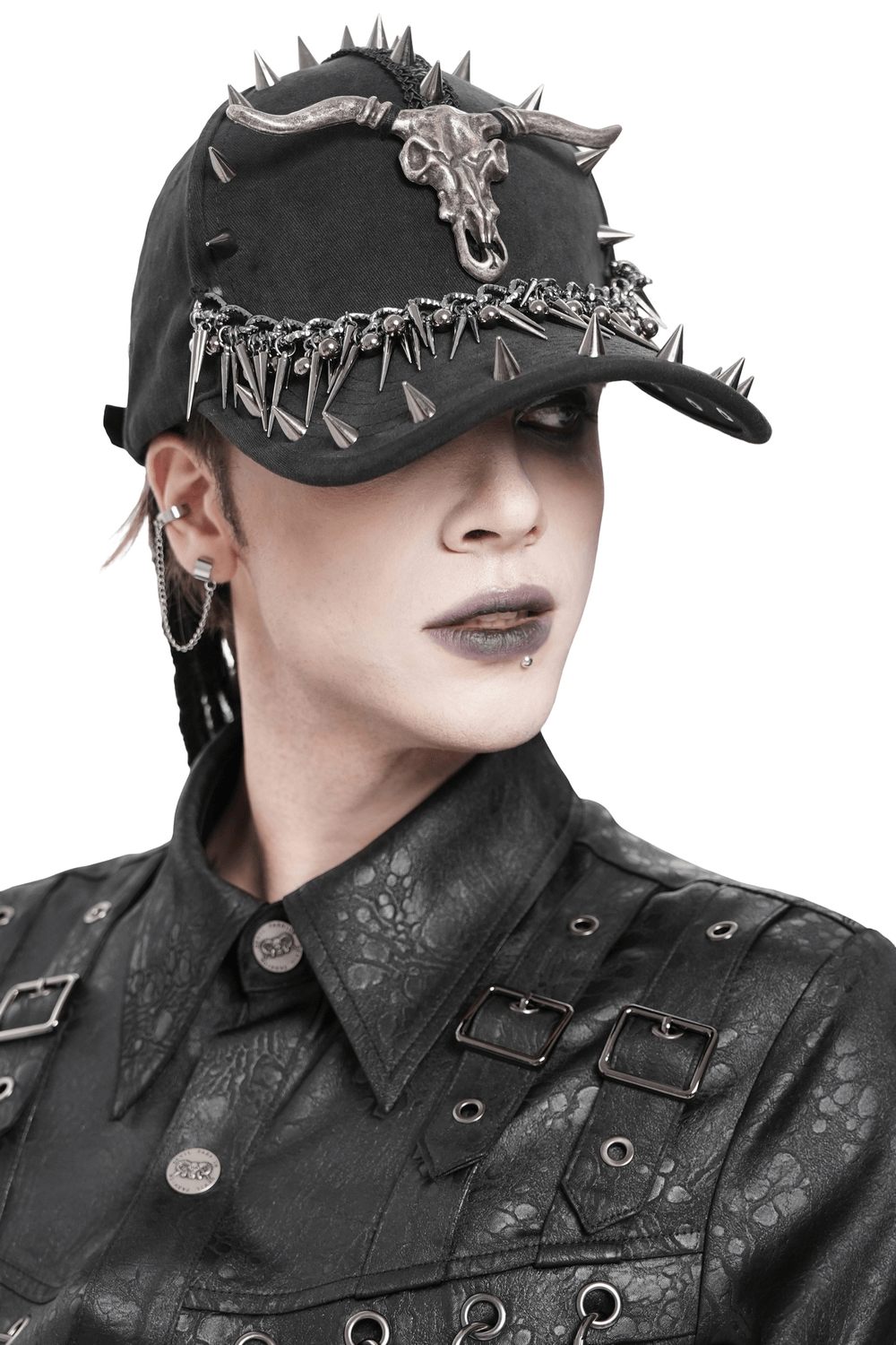 Spiked Bull Skull Chain Gothic Baseball Cap for Rockers modeled with punk style and metal spikes, perfect for gothic fashion.