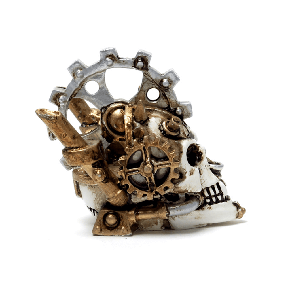 Steampunk Skull Miniature with gears and spikes, hand-painted detail, showcasing unique mechanical craftsmanship.