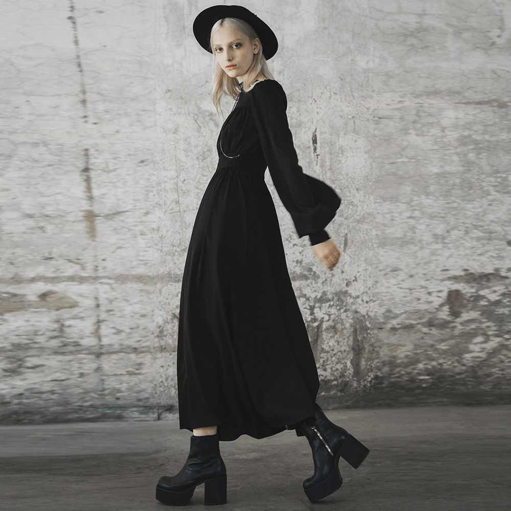 Stylish Black Maxi Dress with Long Sleeves and Chain - HARD'N'HEAVY