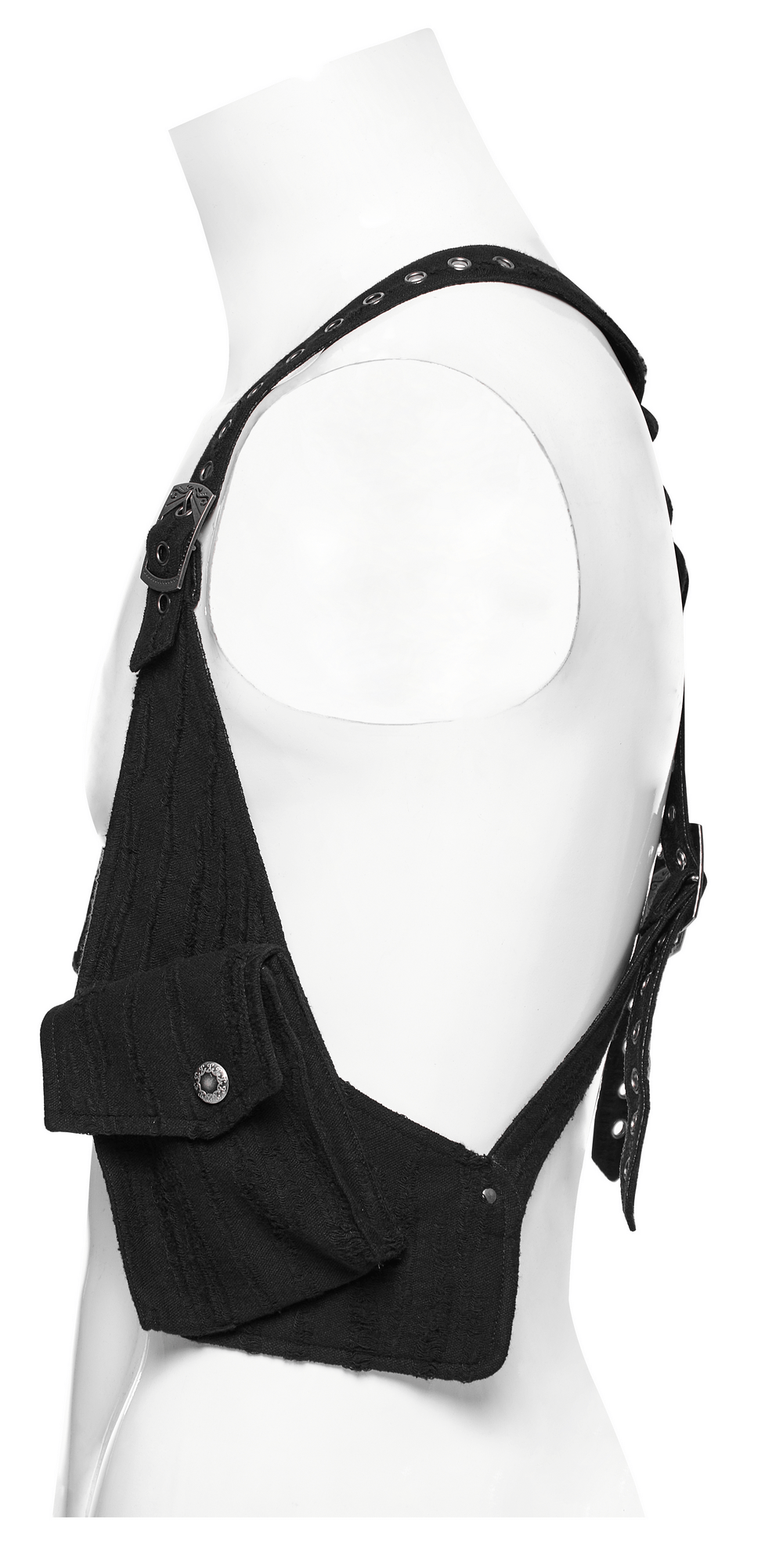 Stylish knitted and leather harness bag showcasing durable pockets and adjustable straps for a trendy look.