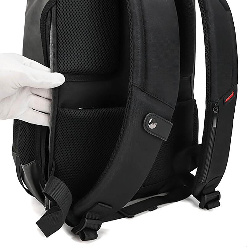Close-up of stylish backpack showing pockets, designed for comfort and organization, perfect for daily use.