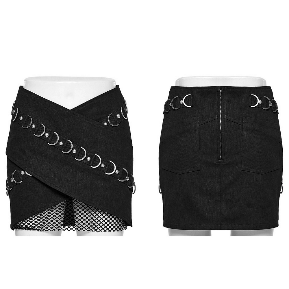 Stylish punk black mini skirt featuring metal rings and zipper closure, perfect for edgy outfits.