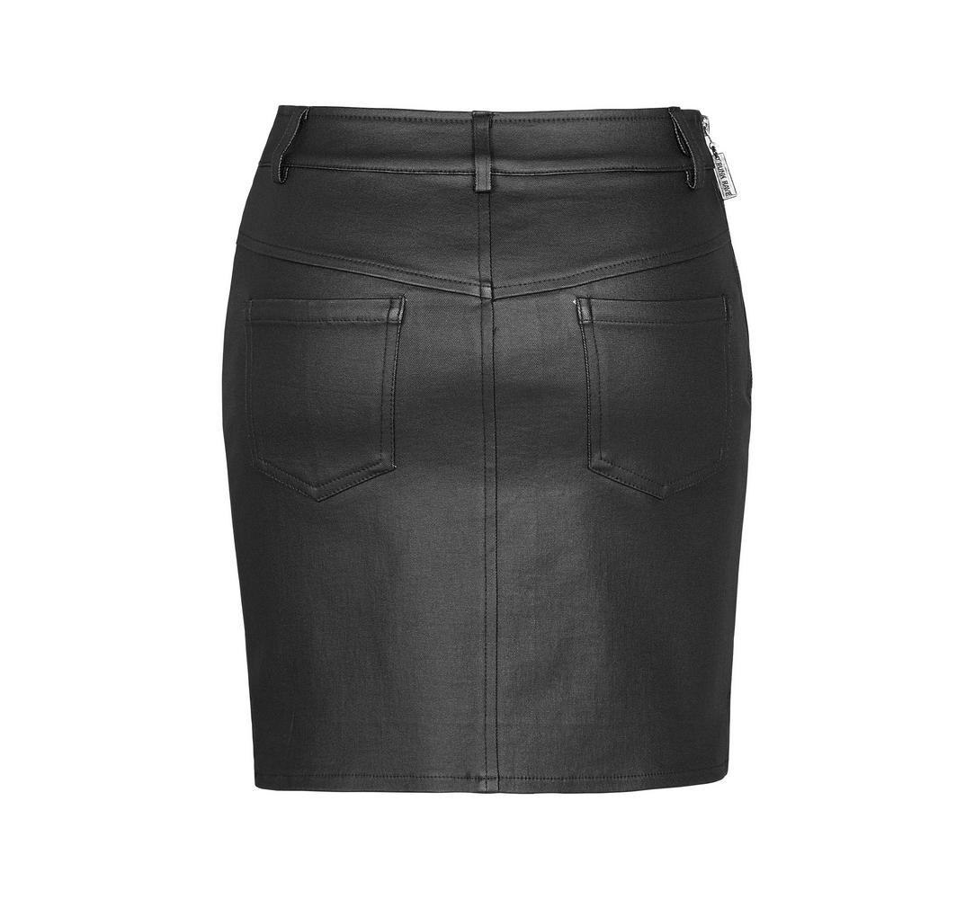 Back view of a sleek black PU leather skirt, featuring pockets and a stylish side zipper for a chic look.