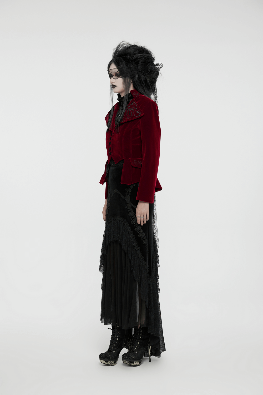 Gothic velvet embroidered tailcoat with corset back, featuring a noble stand collar and elegant pleated pocket covers.