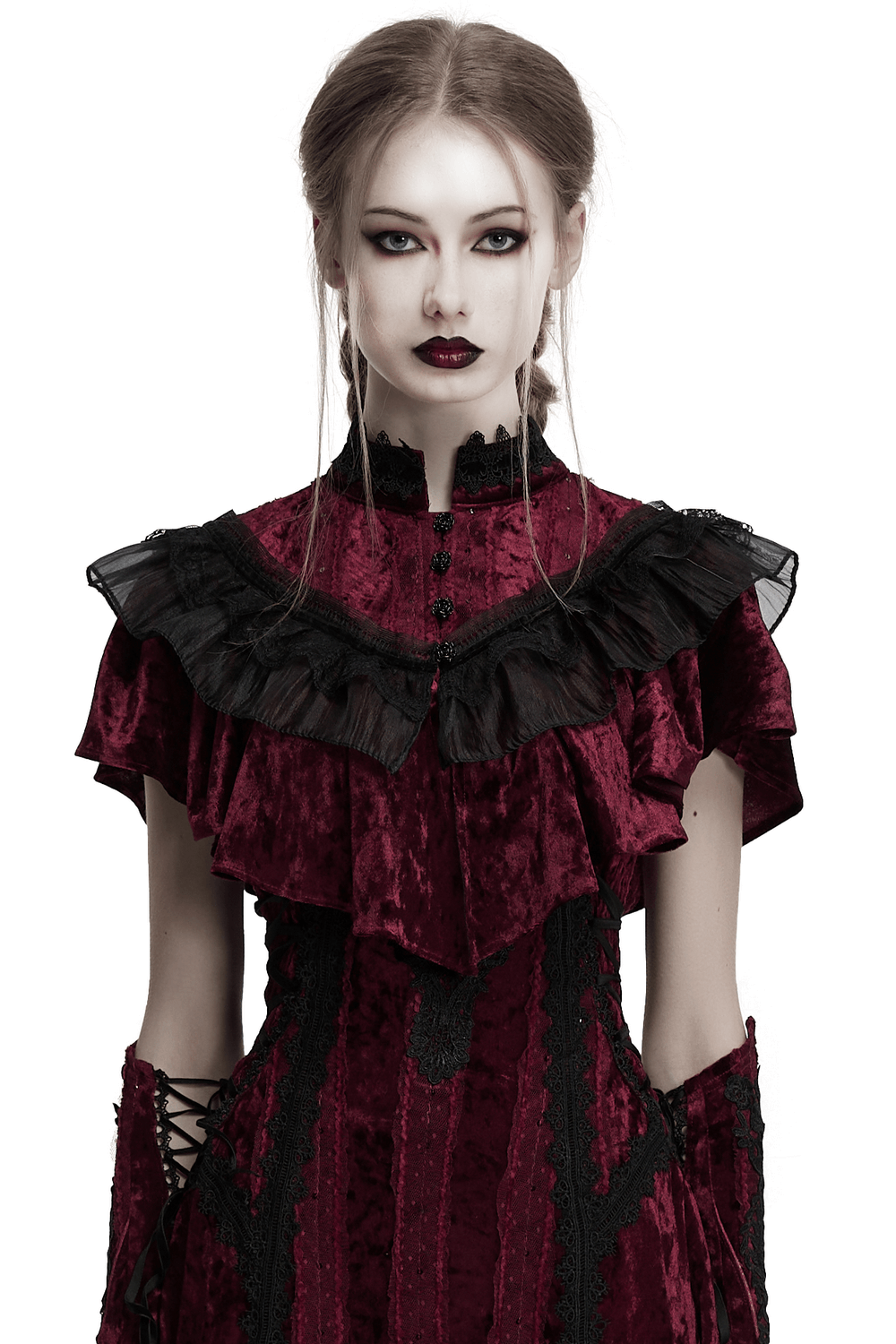 Gothic velvet shoulders cape with lace details and elegant collar for a vintage-inspired look.
