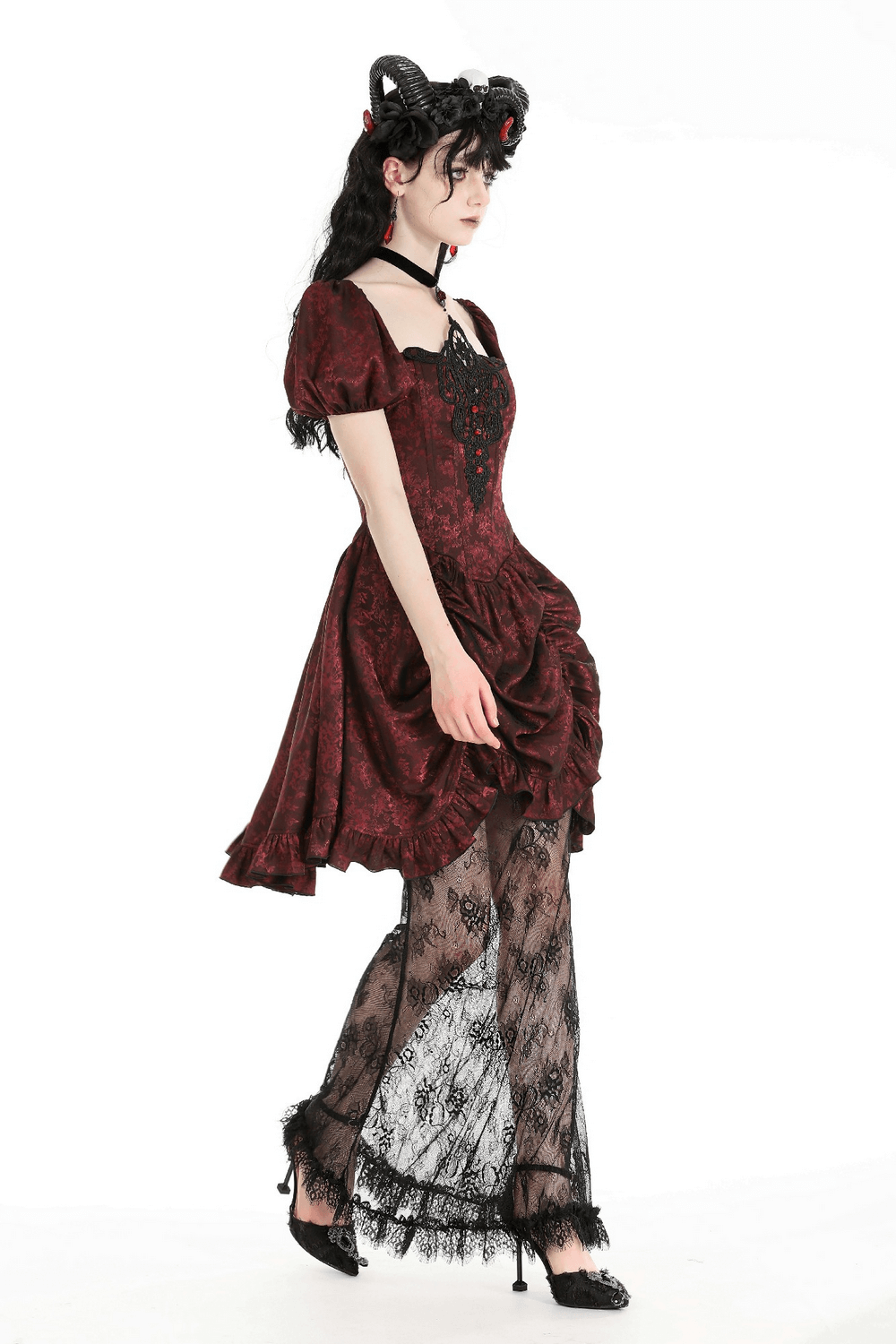 Victorian Gothic Lace-Trimmed Dress with Short Sleeves