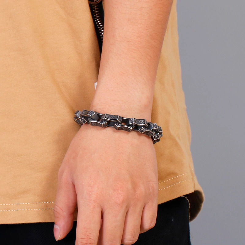 Vintage Engraving Square Bracelet / Men's Stainless Steel Cuff Chain / Punk Bangle Jewelry - HARD'N'HEAVY