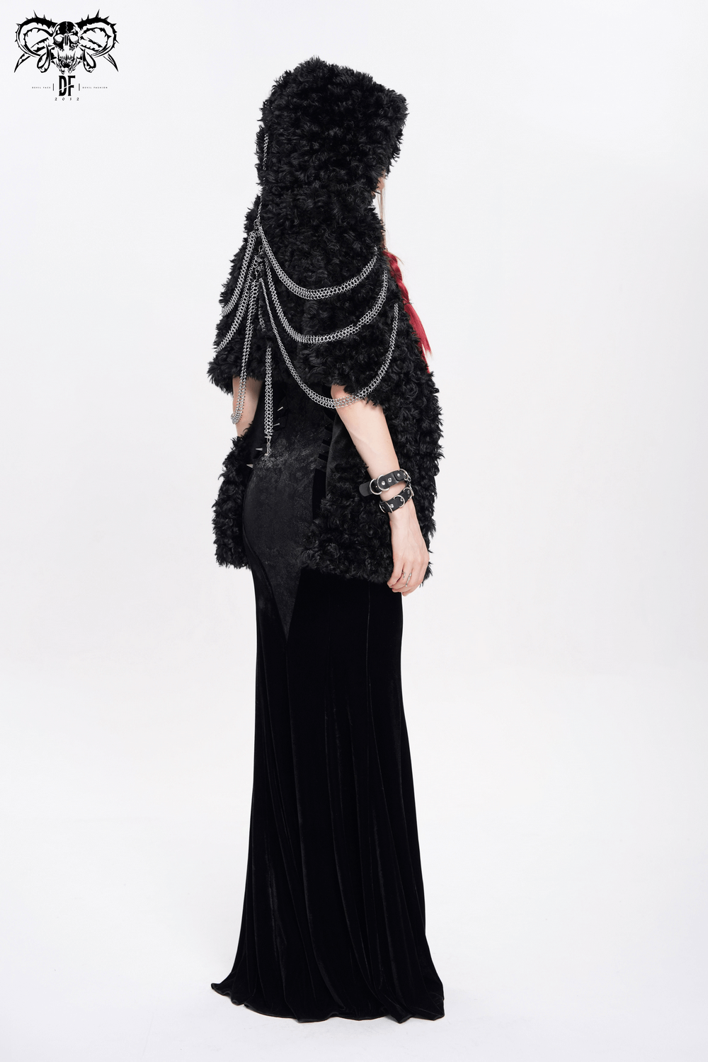 Gothic women's faux fur hooded cape with chains, perfect for alternative fashion and festivals.