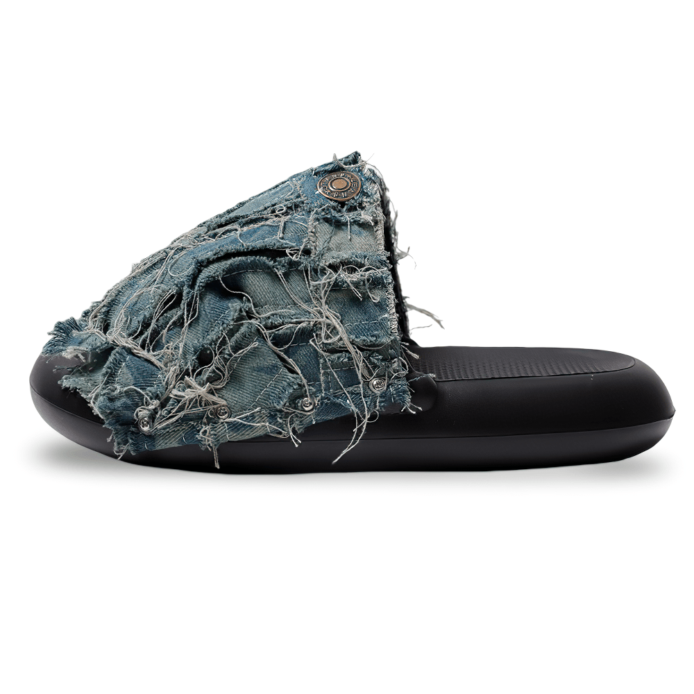Sandalias grunge de denim desgastado para mujer con adorno de correa con anilla