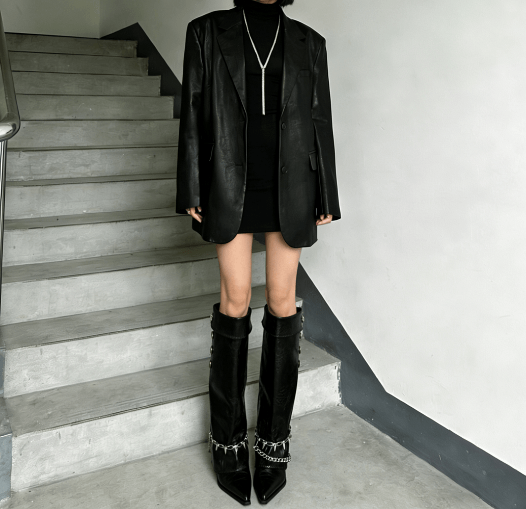 Bottines gothiques à plateforme pour femme, avec boucles et pointes