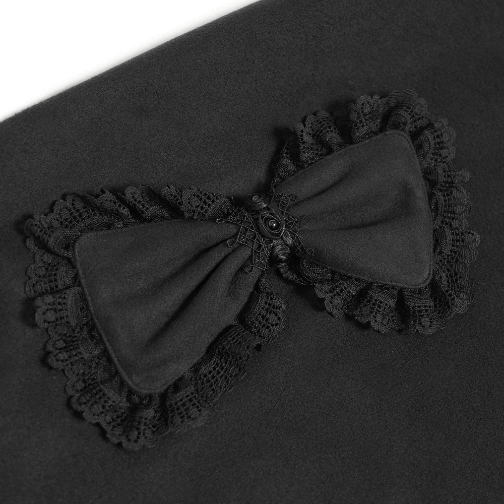 Veste gothique vernie à capuche pour femme avec fausse fourrure