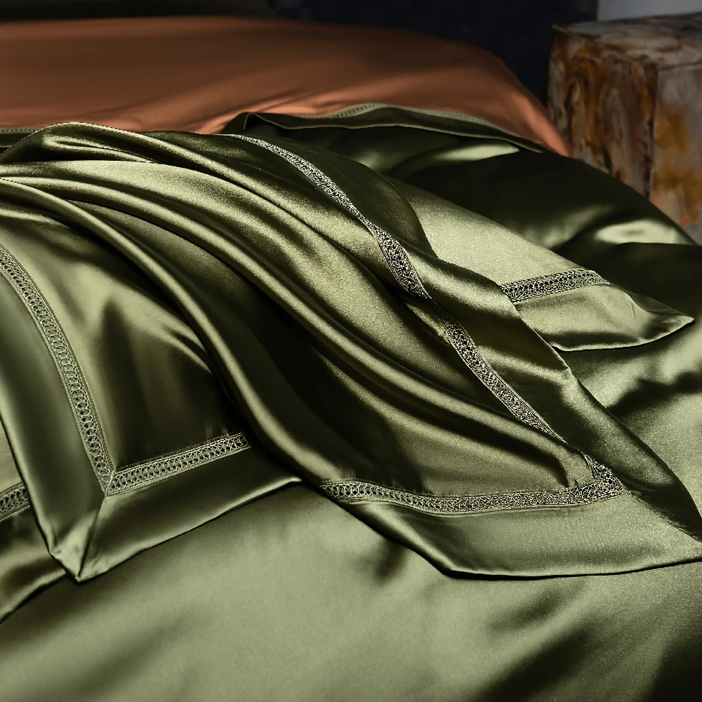 Knitterfreies Satin-Bettwäsche-Set mit Vorhang