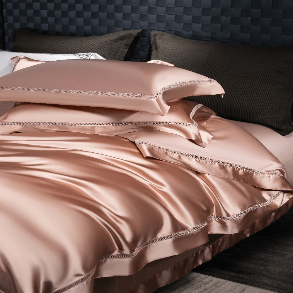 Knitterfreies Satin-Bettwäsche-Set mit Vorhang