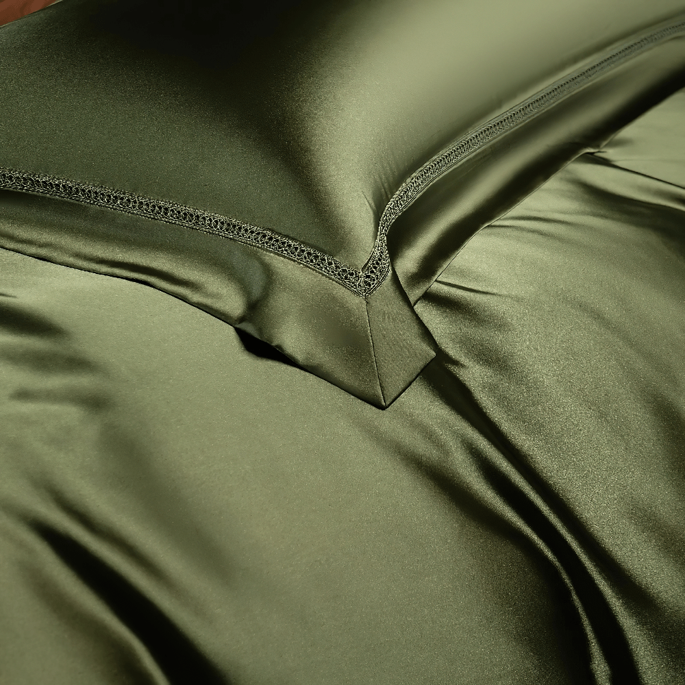 Knitterfreies Satin-Bettwäsche-Set mit Vorhang