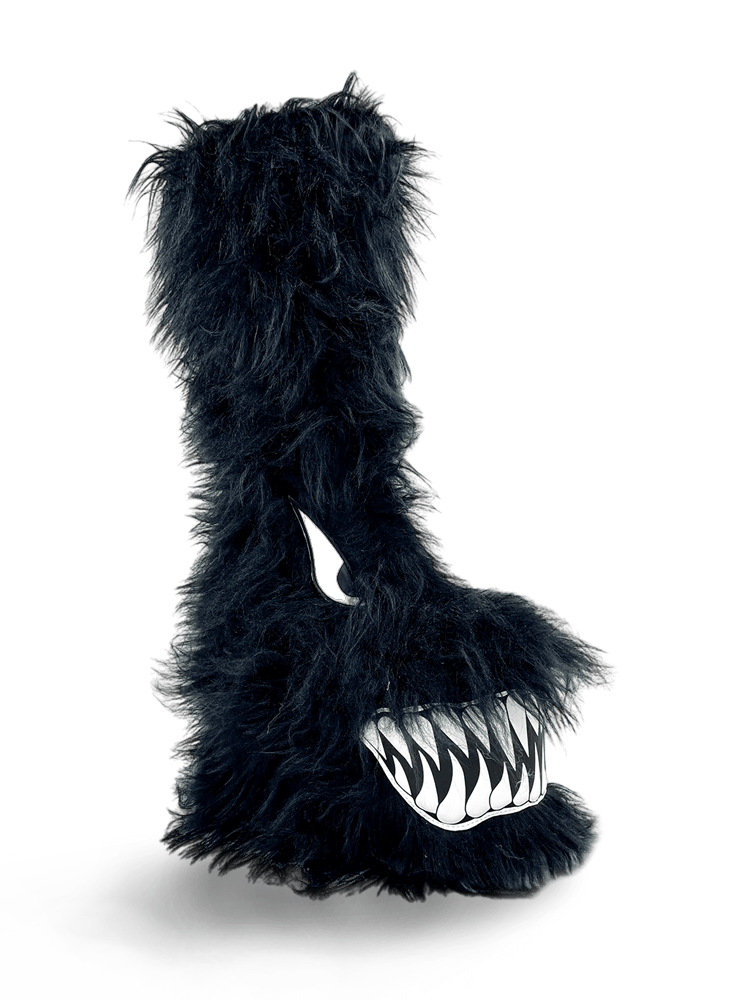 YRU Eye-Catching Monster Boots with Fur and Teeth Detail