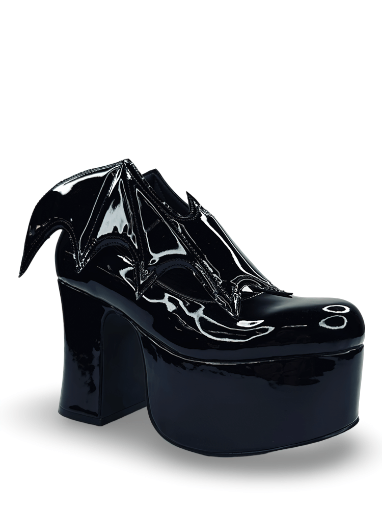 YRU Elegantes tacones de plataforma de charol negro con alas de murciélago