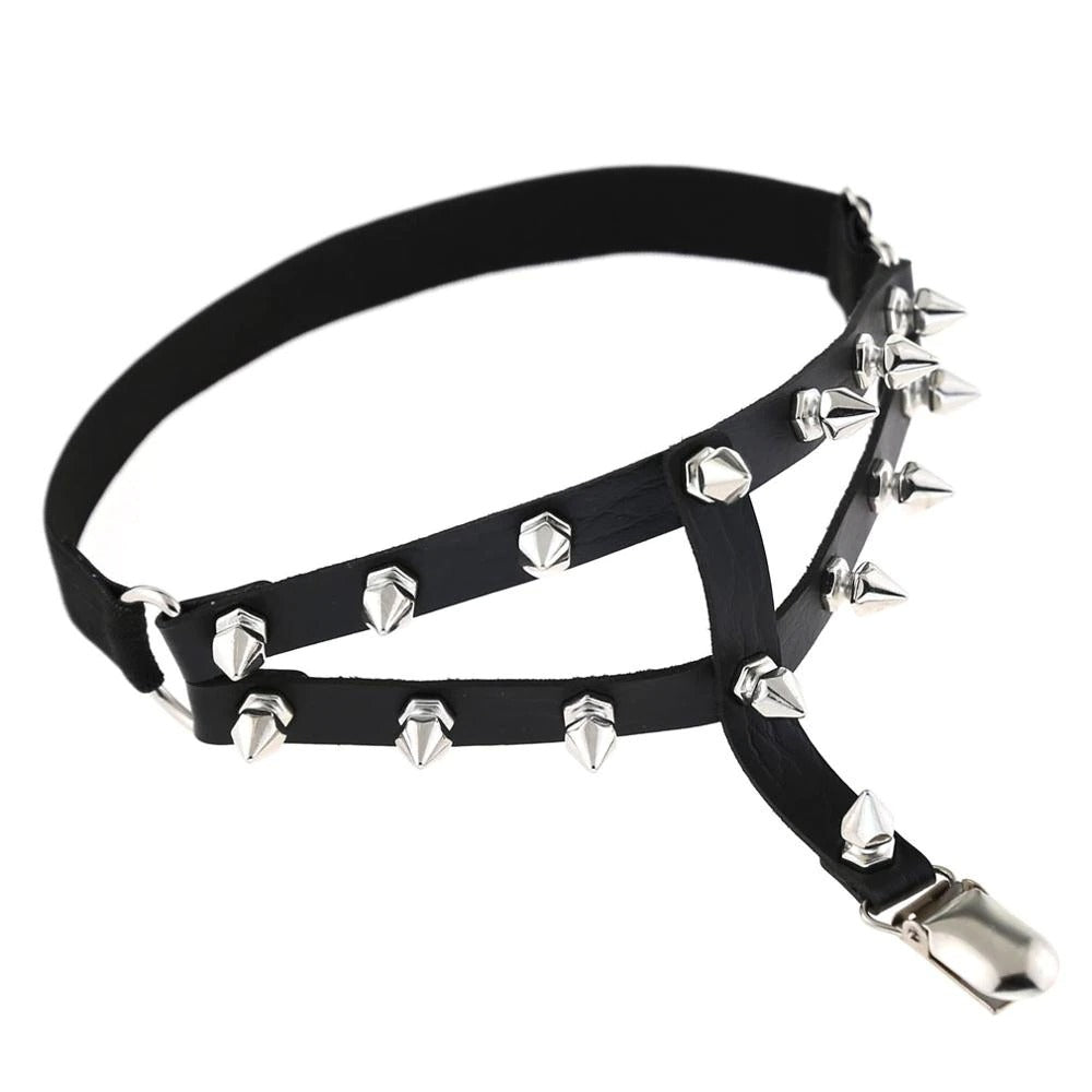 Punk style women's thigh garter with silver spikes in adjustable PU leather for a gothic, sexy look.