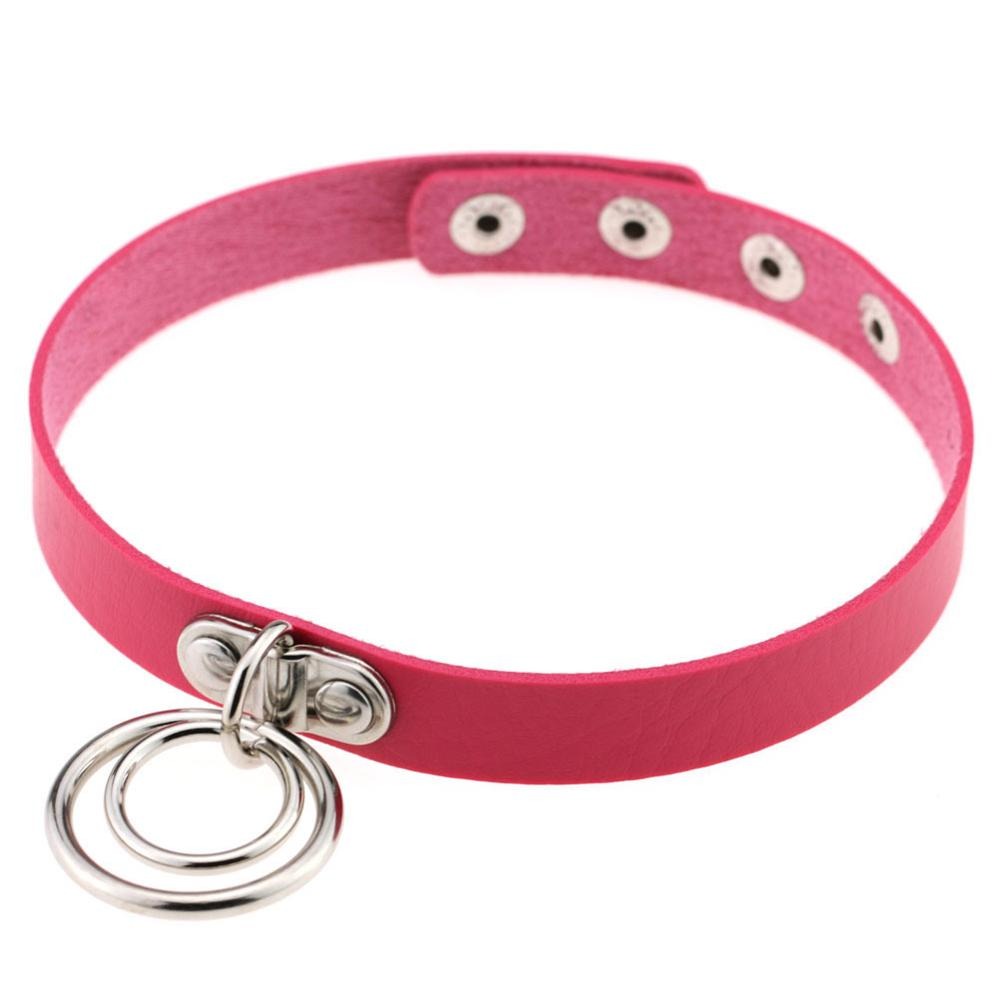Aesthetic Gothic PU leather choker in vibrant pink with metal rings, perfect for cosplay and rockstar style.
